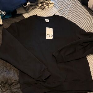 Zara Men's Classic Black Crewneck Sweater